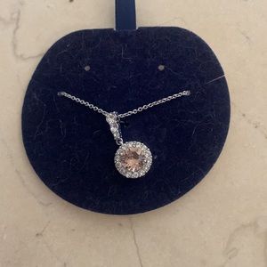 Women’s necklace with pink pendant